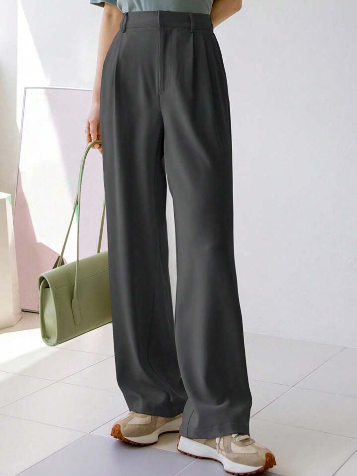 Seoul Soiree Pleated Joggers